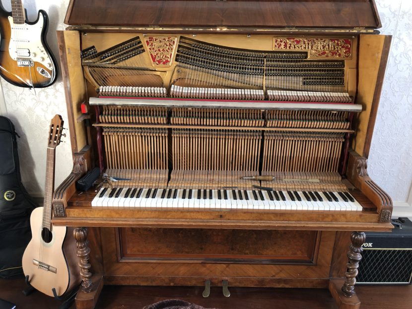 Crasselt & Raehse bijzonder piano